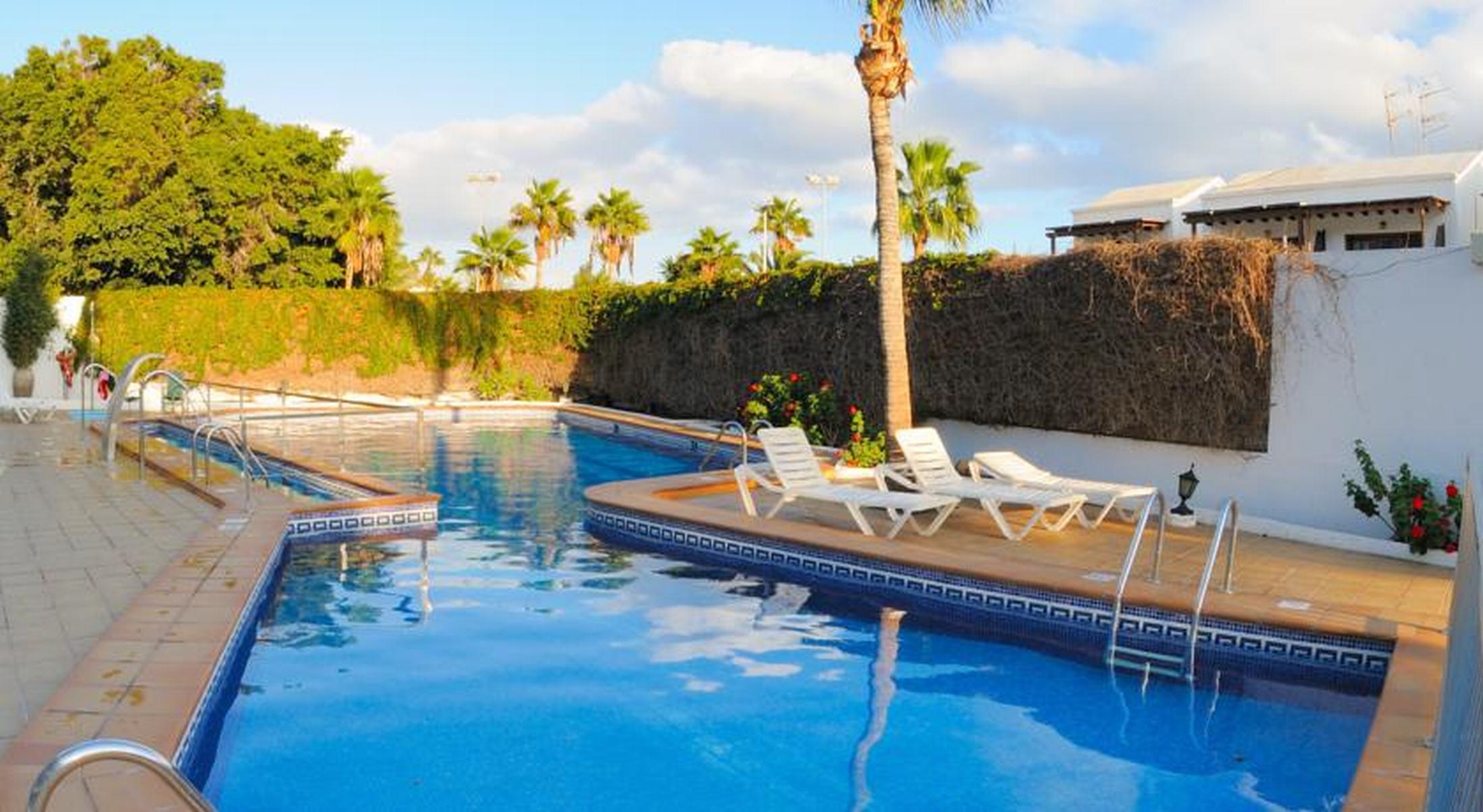 Apartament Costa Volcan & 2*