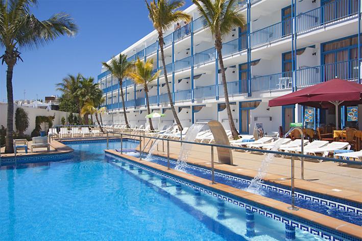 Costa Volcan & Apartament 2*