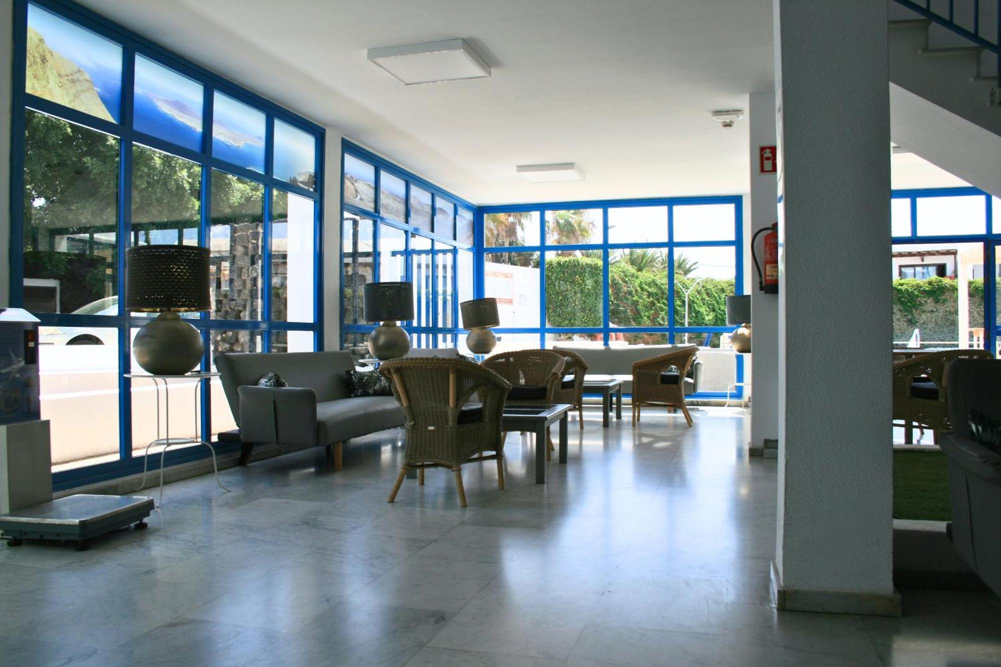 Costa Volcan & Apartament Puerto del Carmen (Lanzarote)