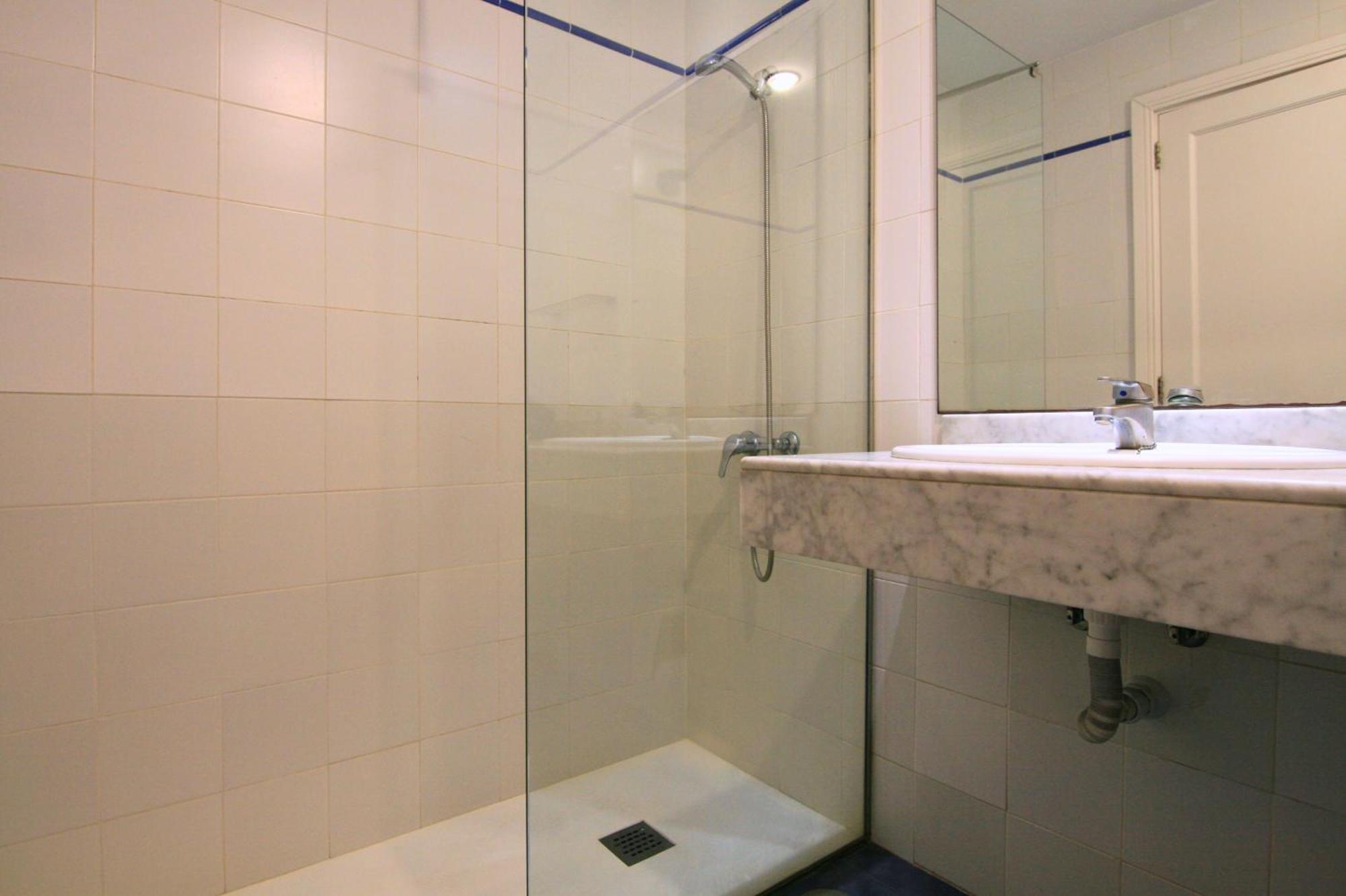 Costa Volcan & Apartament 2*