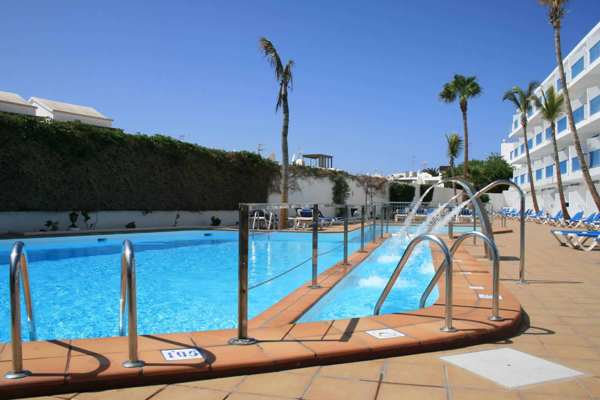 Costa Volcán&spa 2*